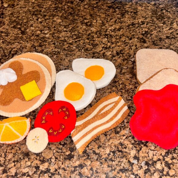 PLAY FOOD --- FELT --- BREAKFAST ITEMS - Picture 2 of 15